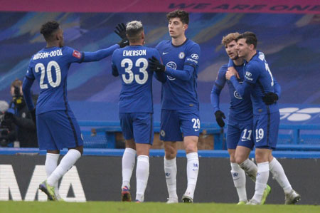 NBA传闻：ESPN提出森林狼-公牛交易方案，但不包括科比·怀特