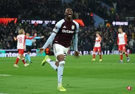 当年他就是这样给巅峰的科比一场比赛吃了4个火锅的